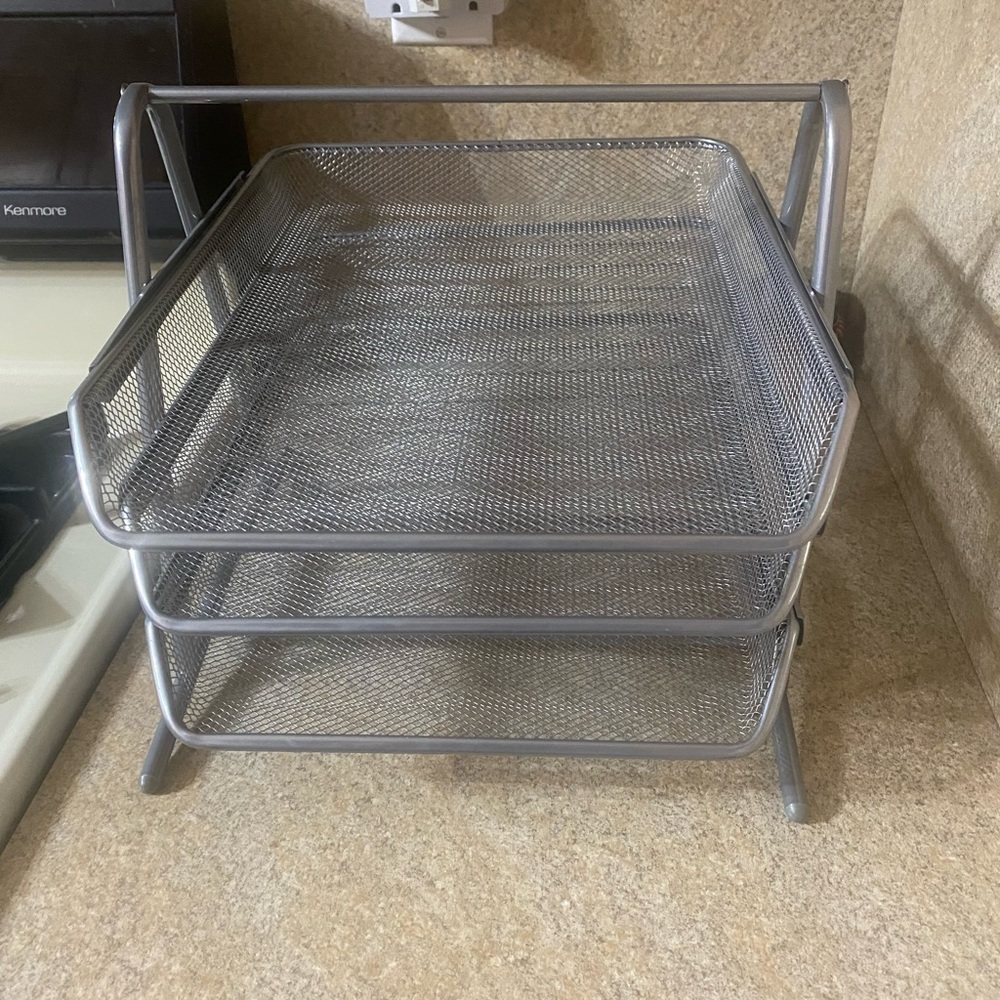 Paper shelf